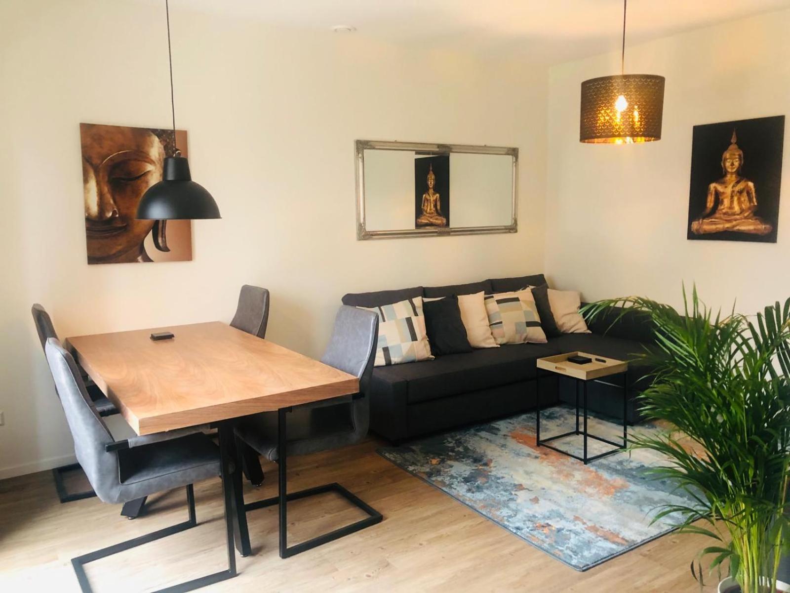 City Zen Apartment Enschede !Free Private Parking Luaran gambar