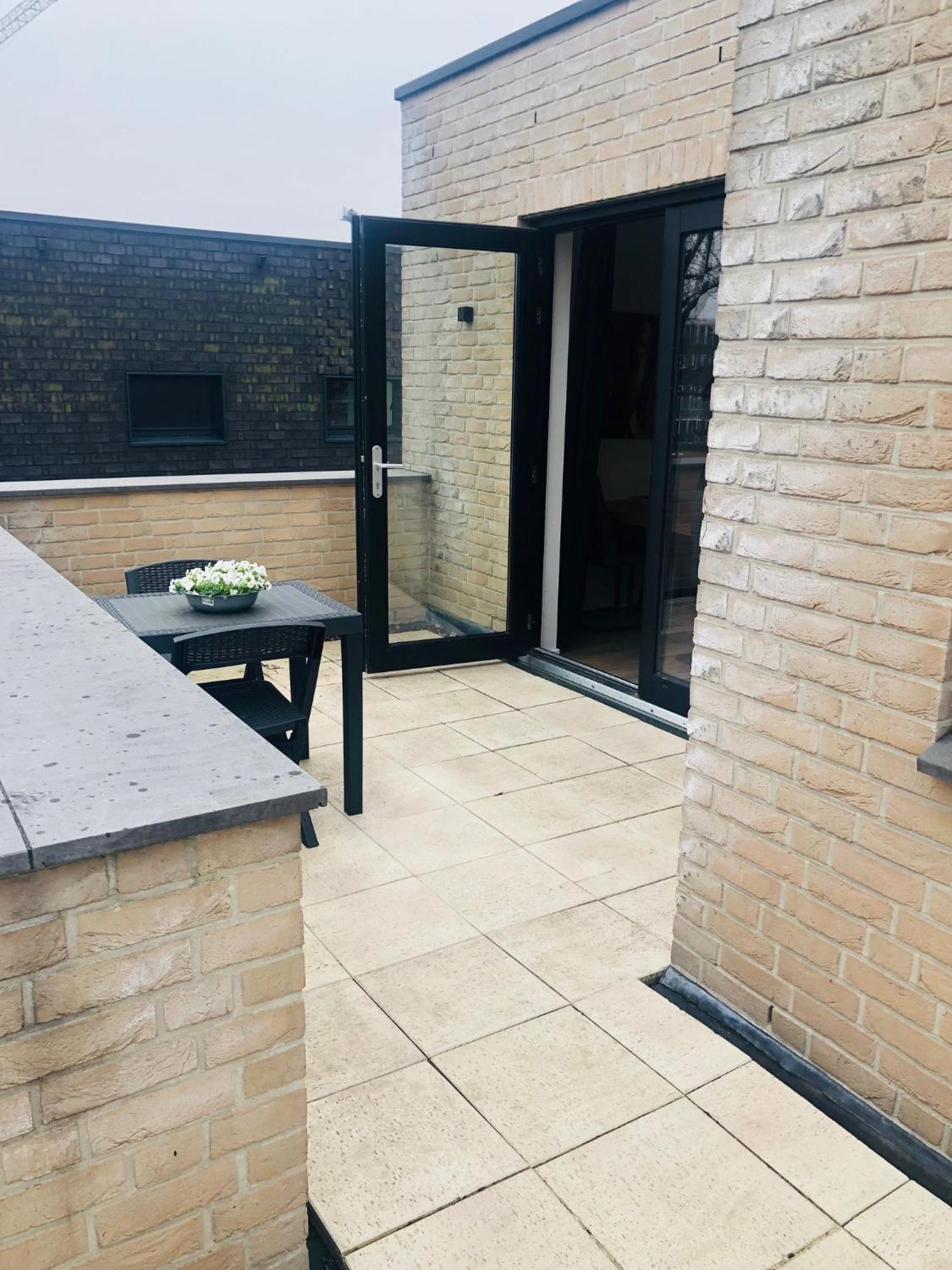 City Zen Apartment Enschede !Free Private Parking Luaran gambar