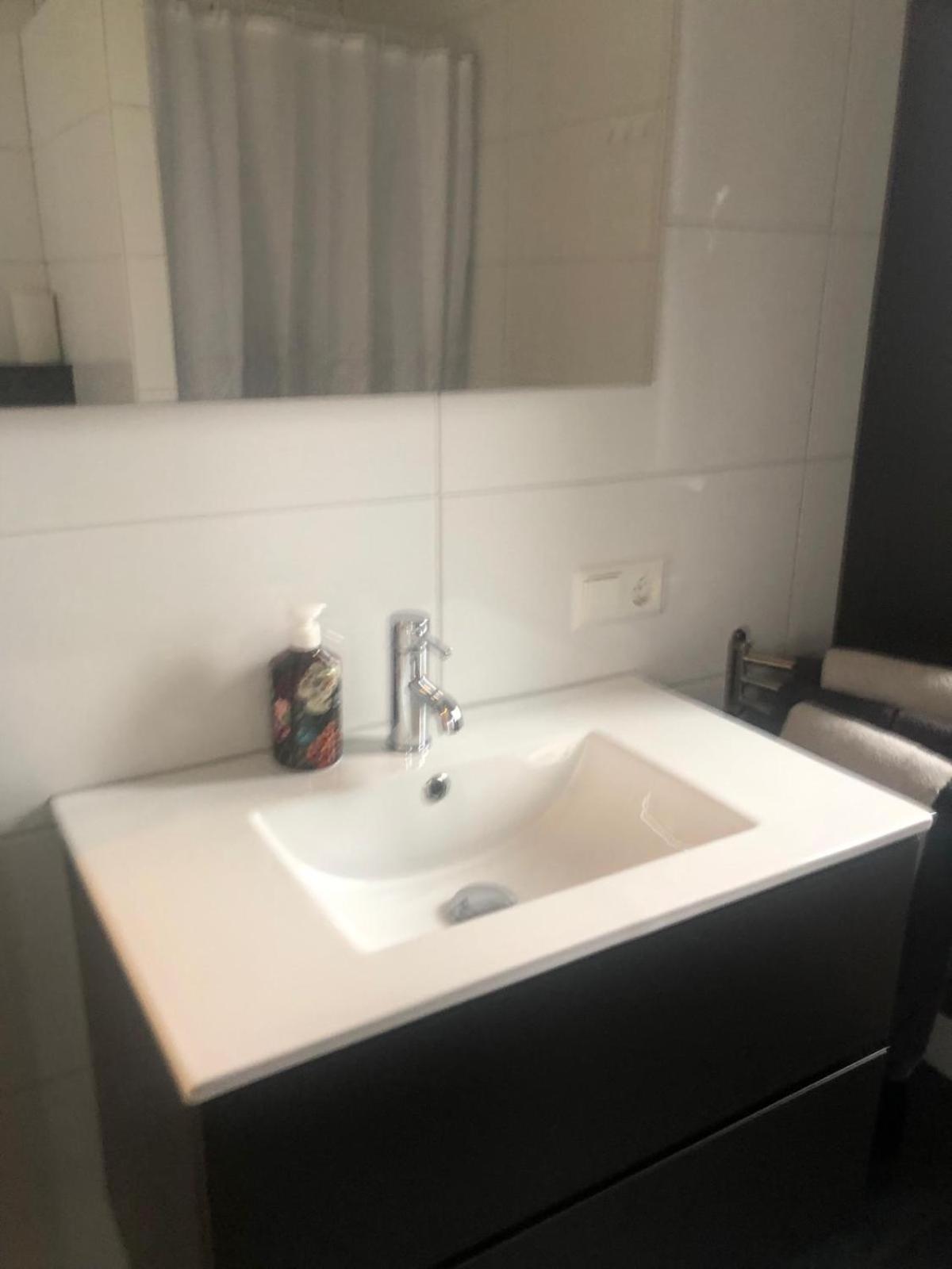 City Zen Apartment Enschede !Free Private Parking Luaran gambar