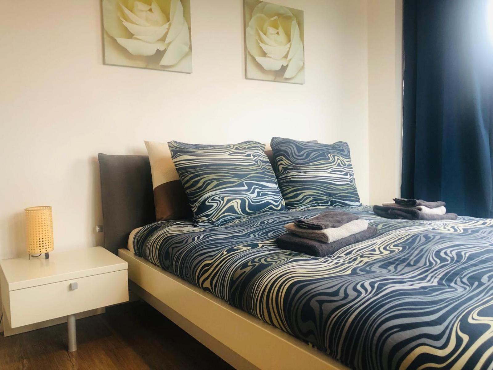 City Zen Apartment Enschede !Free Private Parking Luaran gambar