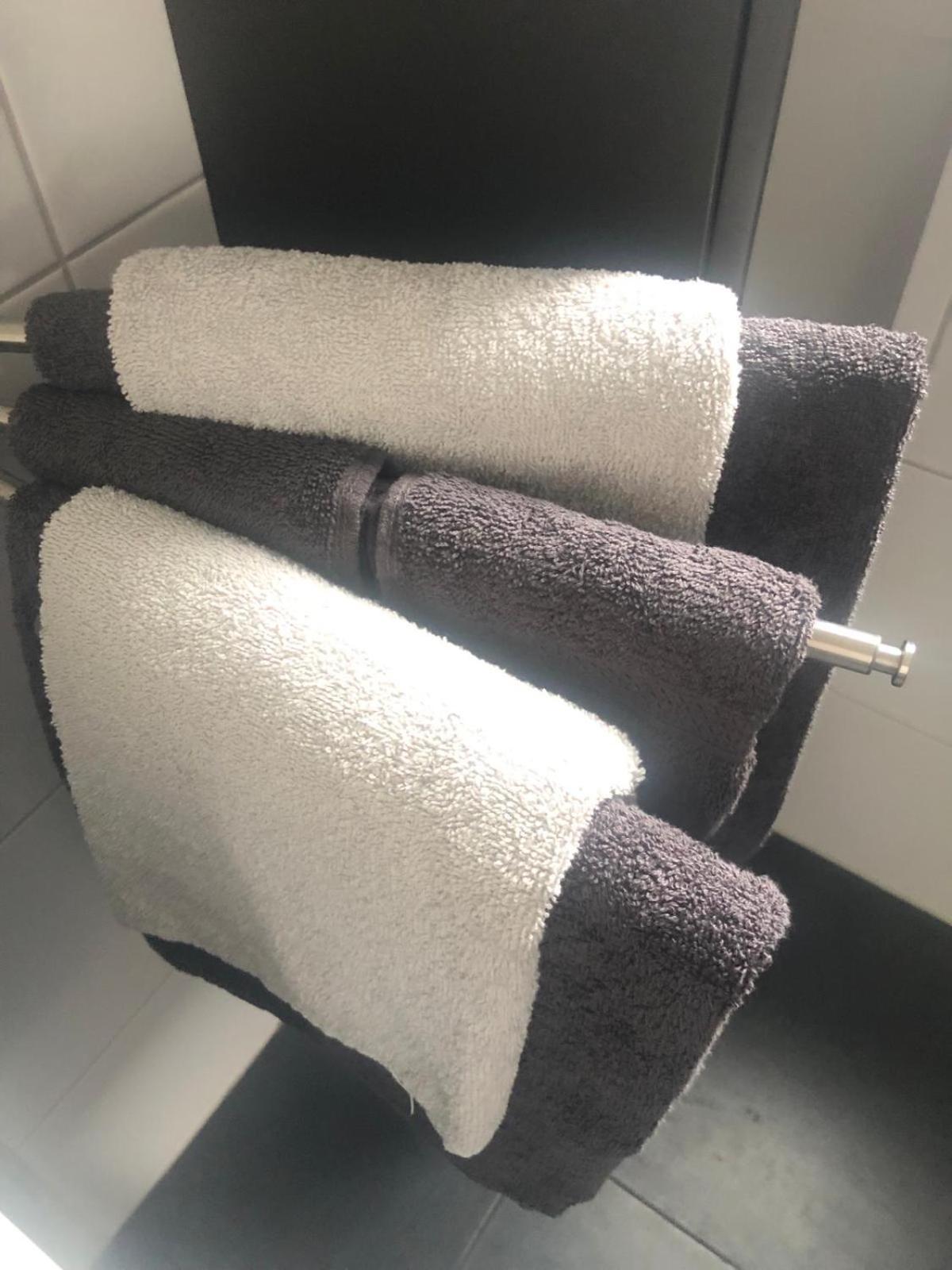 City Zen Apartment Enschede !Free Private Parking Luaran gambar